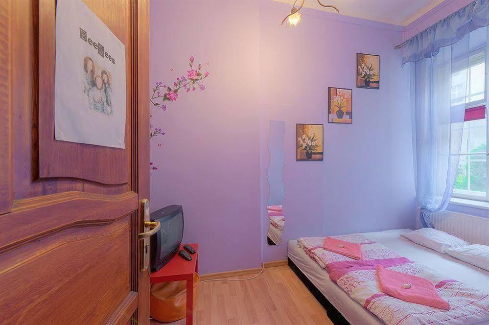 Hostel 70S Kraków Zewnętrze zdjęcie